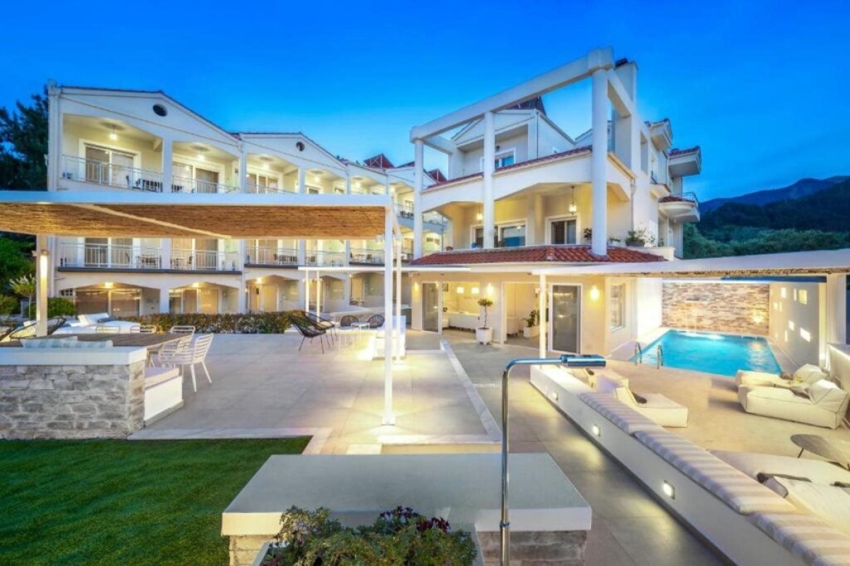 Aelia Villa
