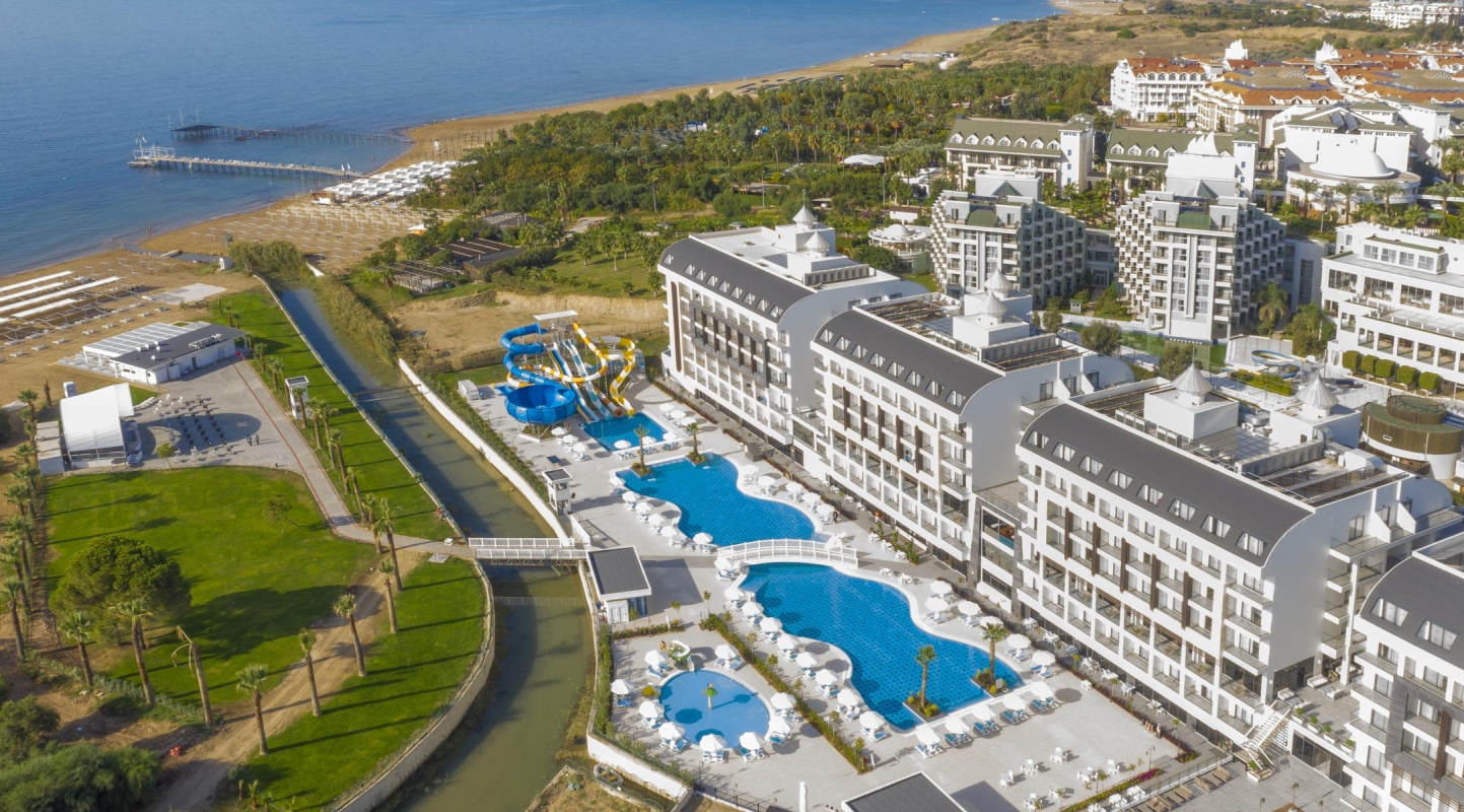 Diamond De Luxe Hotel *****