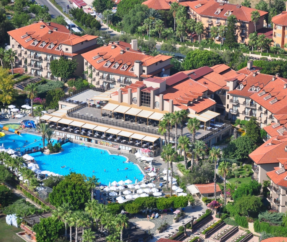 Alba Resort Hotel *****