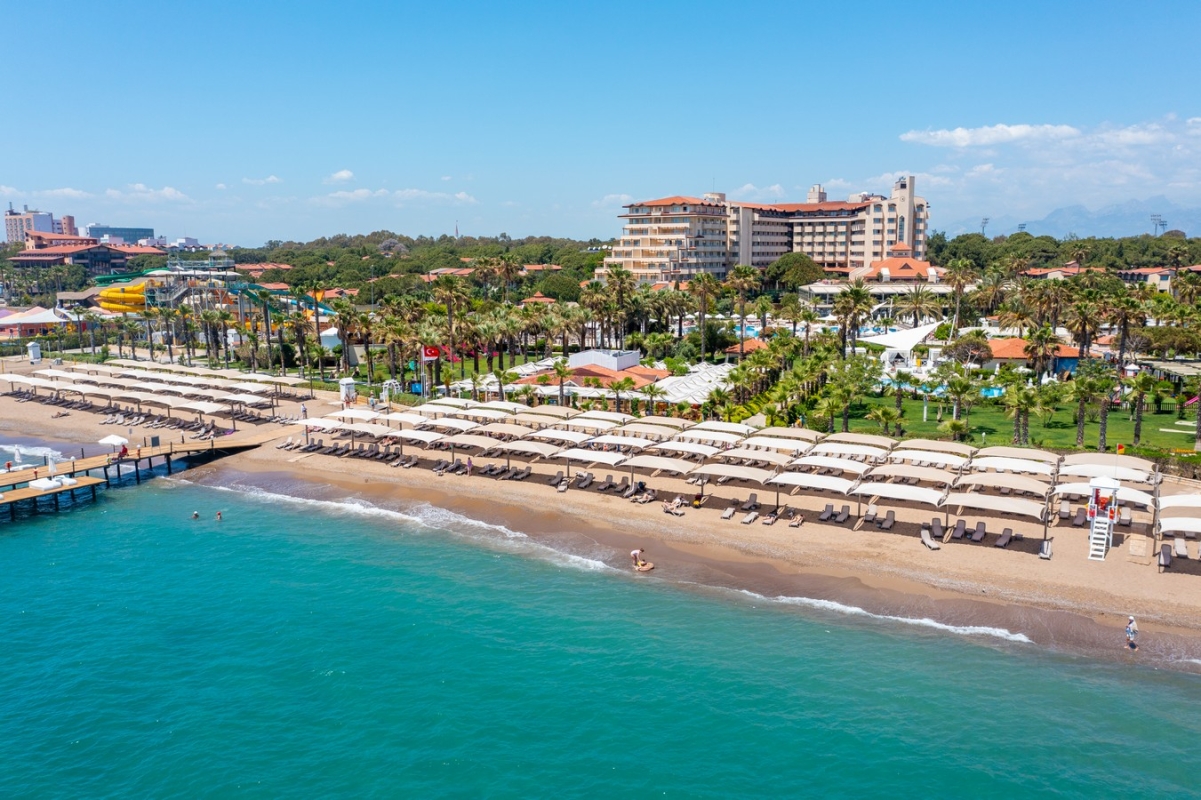 Bellis Deluxe Hotel *****
