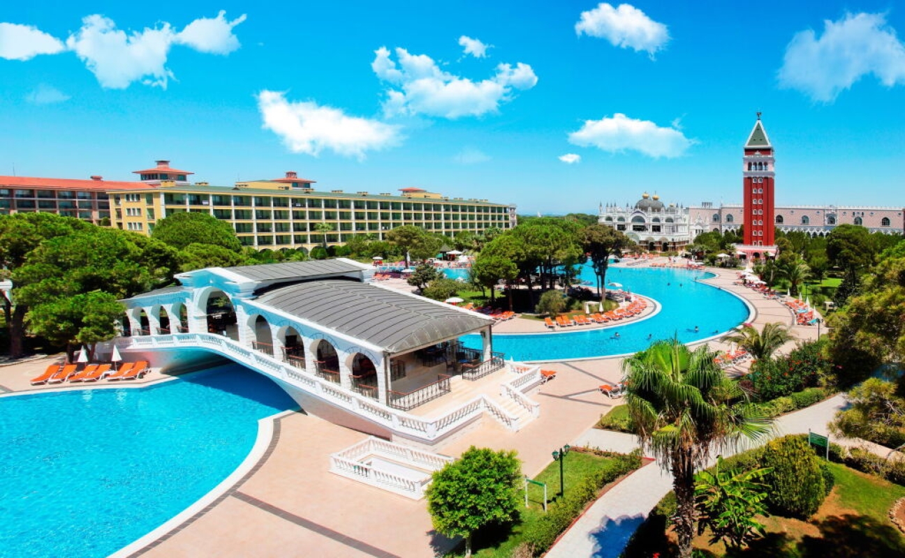 Venezia Palace Deluxe Hotel 5*