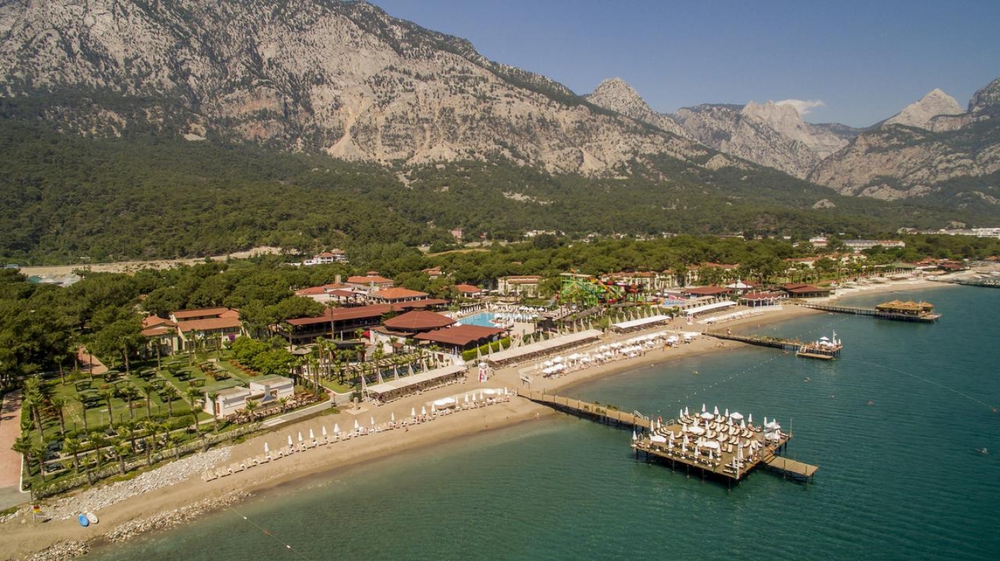 Crystal Flora Beach Resort 5*