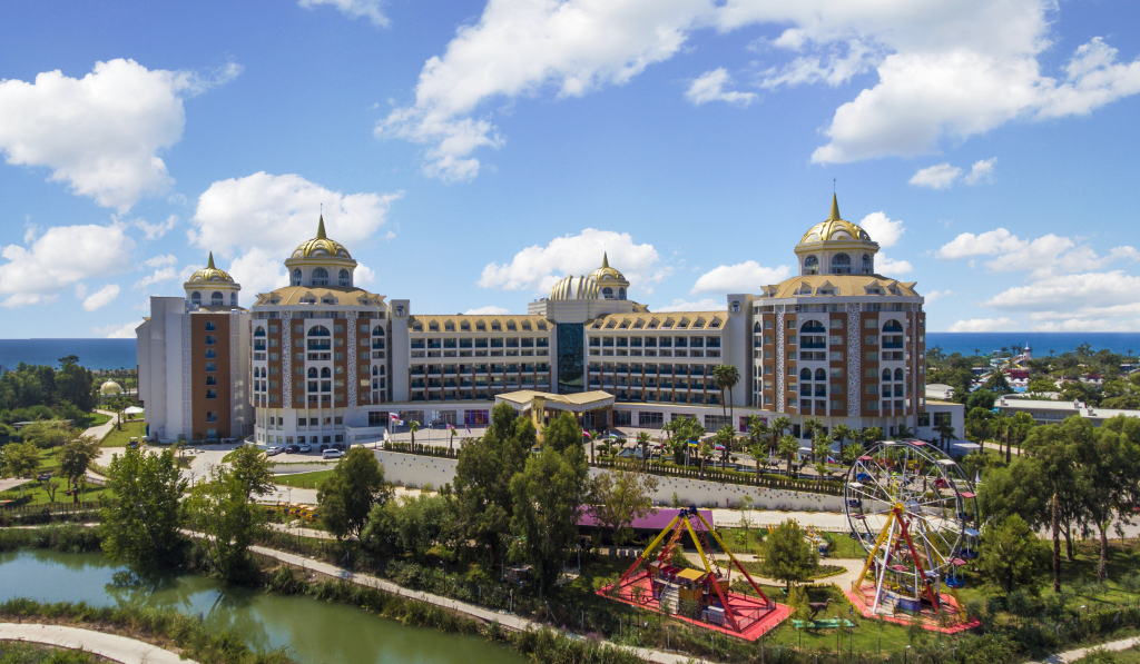 Delphin BE Grand Resort 5*