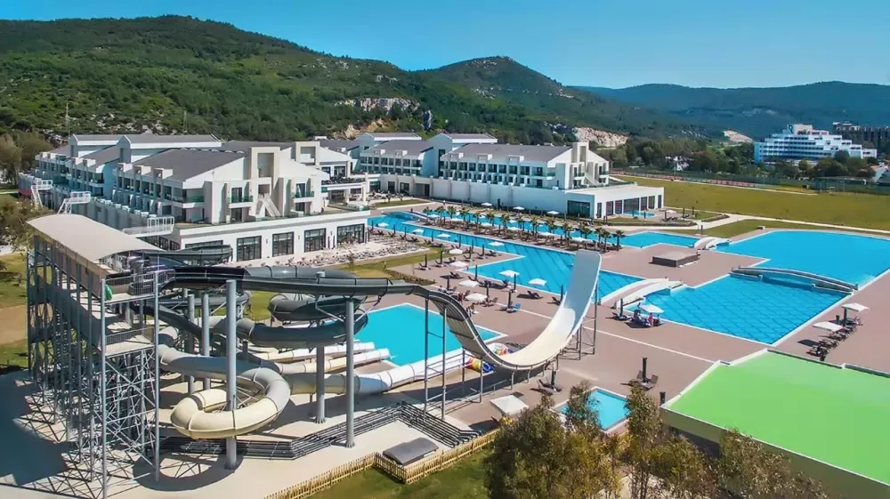 Нова година 2027 в Кушадасъ — Korumar Ephesus Beach & SPA Resort 5* с автобус