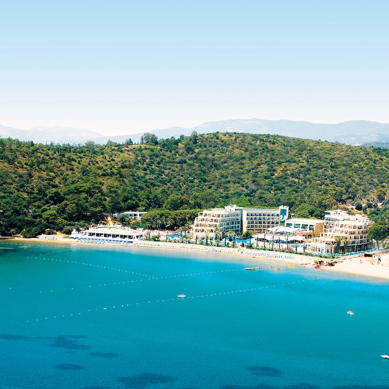 Почивка в Кушадасъ с автобус в Paloma Pasha Hotel 5*
